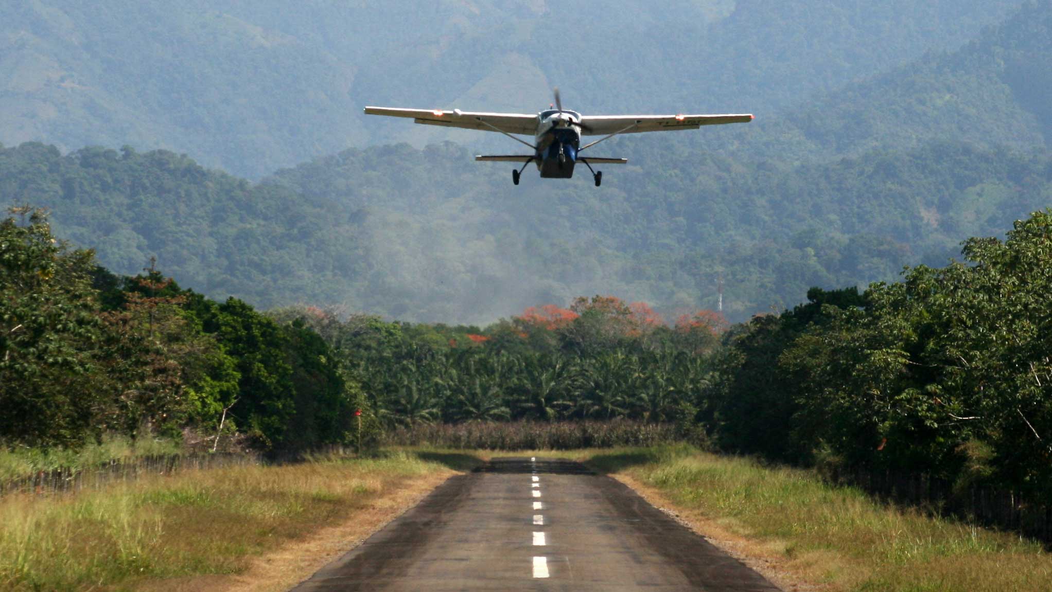 Manuel Antonio Charter Flights